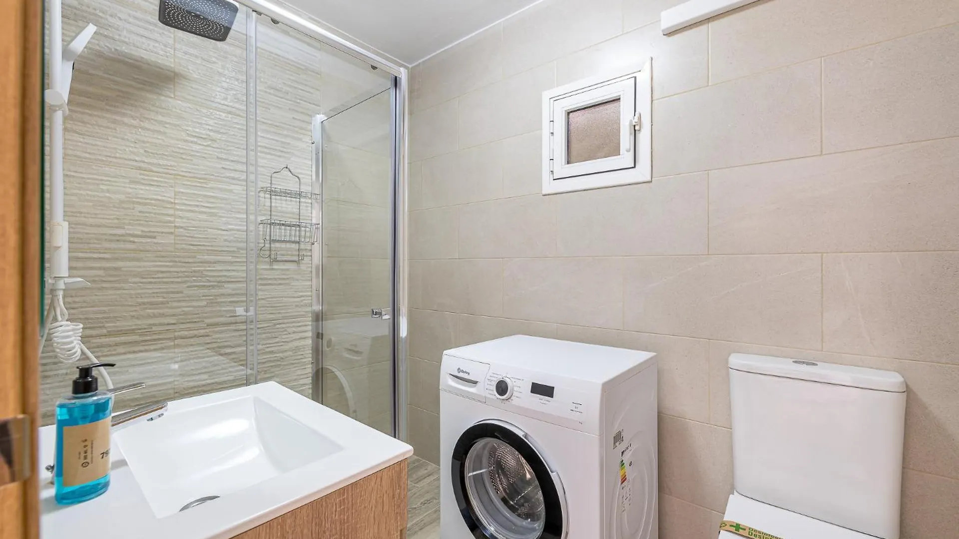 797 Holiday Rentals- Moderno, Centrico Y Espacioso Estudio Benalmádena